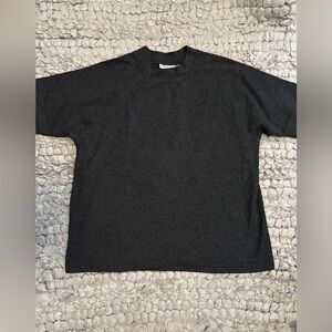 Cathy Daniels charcoal gray short sleeve ribbed tee